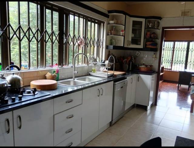 4 BEDROOM FREESTANDING FOR SALE IN WIDENHAM